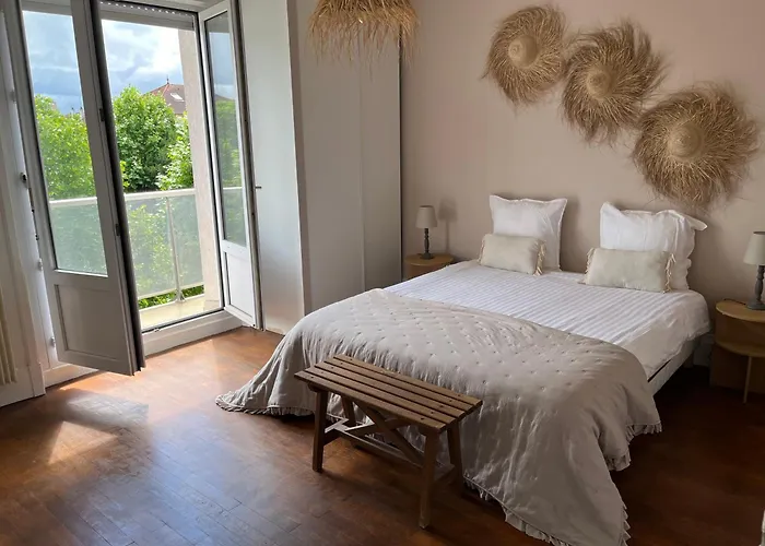 Chez Louisa-Maria